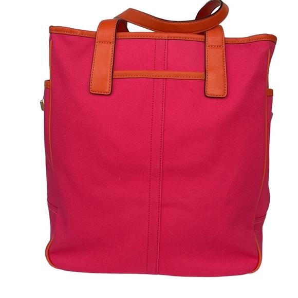 COACH Collectible fuchsia tote. Never used - Picture 3 of 11
